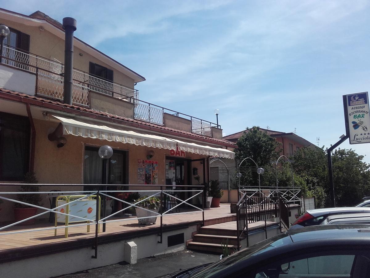 La Lucciola Albergo Ristorante 탈리아코초 외부 사진